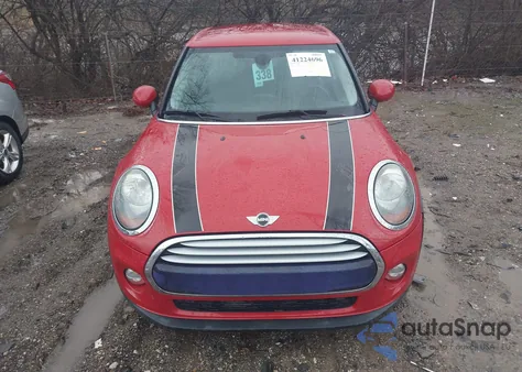 2015 Mini Hardtop Cooper from USA, damaged, VIN WMWXS5C52FT831839